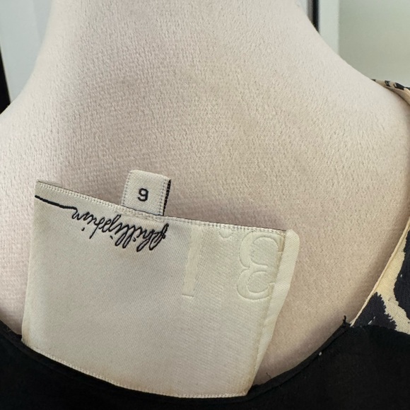 3.1 PHILIP LIM SIZE 6 - Picture 6 of 7